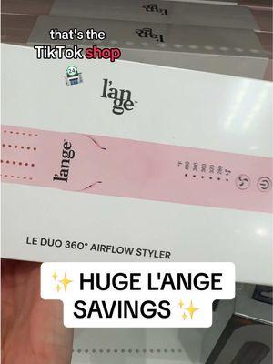 L'ange le duo airflow styler is such a good deal on tts and look at all those 5 ⭐️ @langehair #lange #langehair #langehairtools #langeairflowstyler #langeleduo #hairstraightener #haircurler #newyearnewaura #winterfinds #holidayhaul #christmasgiftideas #tiktokshopendofyeardeals