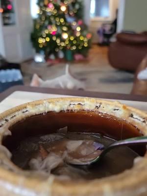 A holiday favorite, our family's French Onion🧅 Soup! Of COURSE the dogs want in on this beefy cheesy deliciousness🤣 What is a holiday favorite in your family? #holidaycooking #frenchonionsoup #onionsoup #cheese #French #christmaseve #christmasdinner 