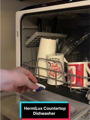 Seriously this Hermilux dishwasher makes washing dishes so easy! I can do it in a few seconds! #Hermilux #dishwasher #dishwasherhack #dishes #dishesinthesink #CleanTok #TikTokShopLastChance #TikTokShopNewYearNewAura #SpotlightFinds #Fyp 