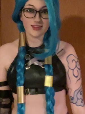 #jinx #jinxcosplay #jinxarcane #arcane #arcanecosplay #arcanenetflix #leagueoflegends #arcaneleagueoflegends #arcanejinx #arcanejinxcosplay #jinxarcanecosplay #kyrvvism #lesbian #nonbinary #asexual #05 #cosplay #cosplayer 