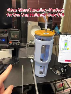 Stay hydrated on the go with the WINSA 46oz glass tumbler! Designed for car cup holders, it features a natural bamboo lid, two straws, and an ergonomic handle for easy use. Perfect for tea, coffee, smoothies, and more! Get yours now for just $18! #CarCupHolder #HydrationOnTheGo #SmoothieCup #BubbleTeaLover #TravelMug #CoffeeLovers #StayHydrated #GiftIdea #DishwasherSafe #WINSA