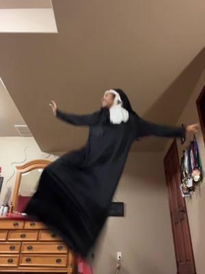 Merry Christmas everybody 🎄😎🙏🏾 Dc: 🙋🏾‍♀️ #fyp #heelclick #dancing #dance #dancers #dancer #funny #classicalmusic #funny #nun #nuns 