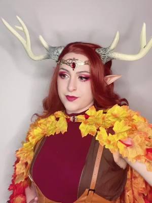 Merry Christmas to those who celebrate! ❤️🍁 #keyleth #keylethcosplay #voxmachina #voxmachinacosplay #criticalrole #criticalrolecosplay #keylethoftheairashari #thelegendofvoxmachina #tlovm 