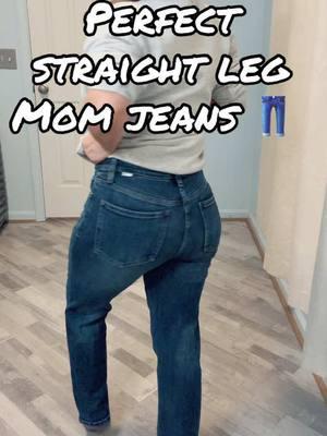 The perfect pair of straight leg mom jeans do exist! With a tummy control panel & booty lifting too! @Alexander Jane #momjeans #straightlegjeans #alexanderjaneboutique #womensjeans #ladiesjeans #momjeansoutfit #ladiesfashion #tiktokjeans #womensclothes #ladiesclothes 