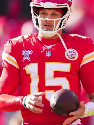 This Chiefs team has a chance to be one of the very best teams of all time 🗣️👀 #nfl #chiefs #patrickmahomes #steelers #kansascitychiefs #chiefskingdom #traviskelce #deandrehopkins #dhop #russellwilson #patriots #tombrady 