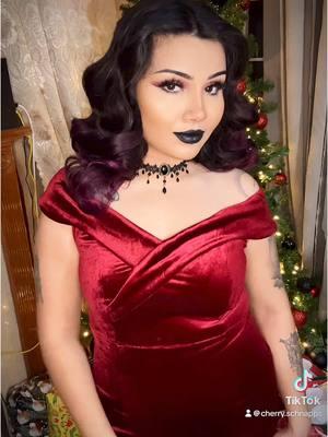 Happy Holidays 🎄☃️✨❤️  #retrostage #vintage #pinup #vintagehairstylist #fypシ #fyp #vintagewaves #vintageglamour 