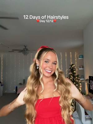 Voluminous half up, half down for Christmas Eve❣️   #12daysofhairstyles #hairtutorial #hairstyles #cutehairstyles #heatlesshair #heatlesshairstyle #halfuphalfdownhairstyle #longhair #blonde #easyhairstyles #hairroutine #haircare #explore #explorepage #Lifestyle #contentcreator #braidedhairstyles #frenchtwist #curls #curledhair #twistedhairstyle #pigtails #twistedpigtails