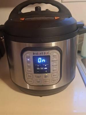 my boyfriend got me this for #christmas and I absolutely am in love. Testing out pot roast using the #pressurecooker option as we speak! In any case, this thing makes #yogurt, which is mind blowing to me. can't wait to try that #feature out later. the one I have is 8 qt and the one linked here is 3qts. #merrychristmas #happyholidays #gift #instantpotduo #7in1 #spoiled #bestdayever 