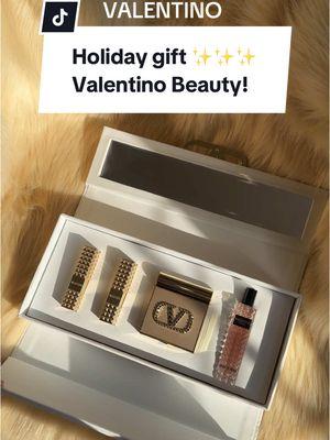 Breathtaking packaging ✨ #valentino #valentinobeauty #maisonvalentino #unboxing #holidaytiktok #karinabik 