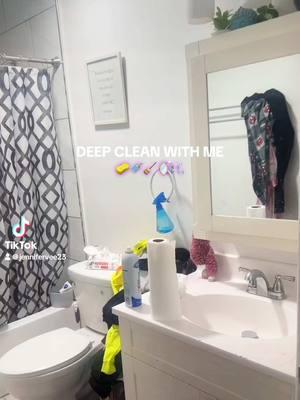 The satisfaction of cleaning the bathroom hits everytime ✨ #cleaningtiktok #deepclean #deepcleaning #cleanwithme #fyp #foryourpage #fypシ゚viral #deepcleaningshower #bathroomcleaning #housecleaning 