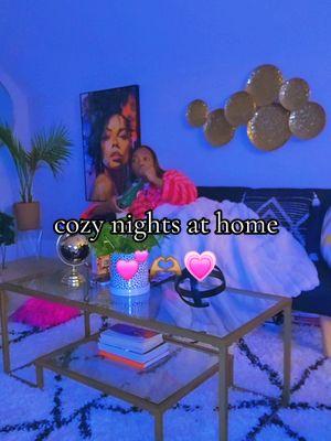 cozy nights at home watching Martin ♥️🤭 #cozyvibes #cozyhome #chilling #cozyasthetic #mood #girlcave #fyp #blackgirlluxury #rest #SelfCare #enjoyinglife 