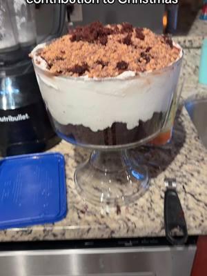 #christmasdinner #christmas #foryoupage #viral #tiktok #blowthisup #triflerecipe #trifle #christmaseve #christmasdinner #christmasdinnerprep