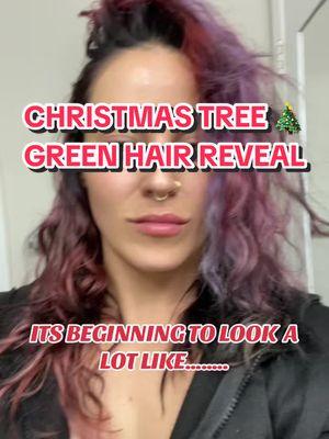 GREEN OR RED HELPPPP #REDHAIR #GREENHAIR #redhairdontcare #greenhaircolor #greenhairdontcare 