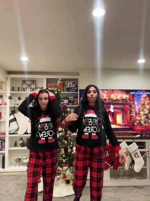 Christmas shenanigans with sissy 🎄🎅🏼 #christmashaul #creatorseatchinsights #newvideo #fyp #sisters #makeusfamous #makeusviral #fo #foryoupage #christmas #Siblings @Addy Day 