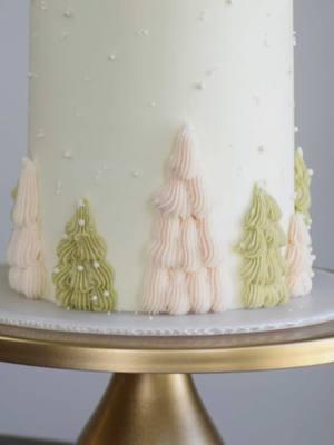 🎄💕 Wishing you all a very Merry Christmas! 💕🎄 Cake details: Size- 6” tall style (6, 6”x1” layers)  Frosting- TBWB American Buttercream  Piping details- @Wilton Cakes 32 piping tip Colors- @Chefmaster Rose Pink & Avocado  #theblondewhobakes #cake #cakedecorating #cakes #caketok #food #Foodie #yum #christmas #christmascake #cakesoftiktok #LearnOnTikTok #LifeHack #life #LifeOnTikTok #tiktok #tiktokpartner 