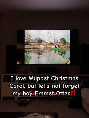 Things might be bad, but at least there's no hole in the washtub am I right?😎 #emmetotter #emmetottersjugbandchristmas #jimhenson #muppets #muppetchristmascarol #christmas #puppets #fyp #foryou 