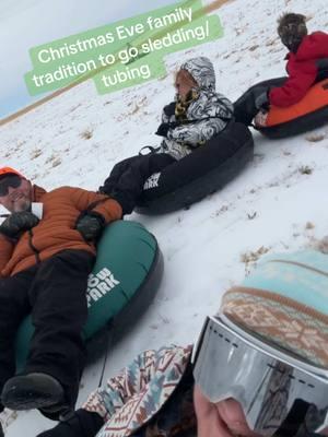 Every Christmas Eve since we moved to Idaho we have gone sledding/tubing and this year we got to also have our friend and his two boys come along…. This is me, my hubby, mother in law and one of the boys. At the very beginning, we took out the poor kid working cause he didn’t move fast enough 😂😂😂 #christmaseve #familytradition #sledding #tubing #snow #snowday #snowpark #christmas #christmasfun #family #mamanikkicooks 