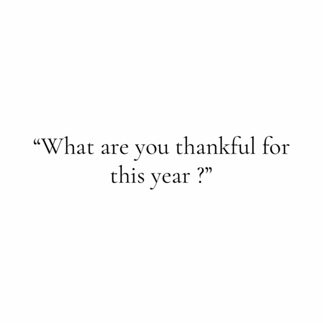 If I don’t see a Lady Dimitrescu shaped present underneath my christmas tree this year, I’m going to crash out😭 || MERRY CHRISTMAS😊🖤|| #LADYDIMITRESCU #alcinadimitrescu #christmas #newyear #fyp #foryoupage #ladydimitrescusupremacy #ladydimitrescuisruiningmylife #ladydimitrescusteponme #ladydimitrescu🛐 #mommy #needthat #olderwomen #wlw #real #xyzbca #viral 