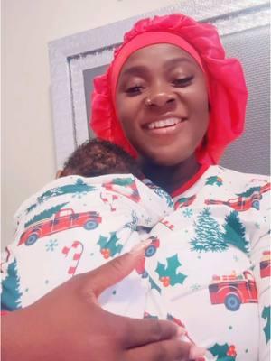 @Bekonaldo @Bekonaldo&Serwaa #fypシ゚viral #foryoupage #bekonaldo #akuaserwaa❤️ #christmas #christmaspajamas #matchingpajamas #newborn #ghanatiktok #firstchristmas #newbornfirstchristmas 