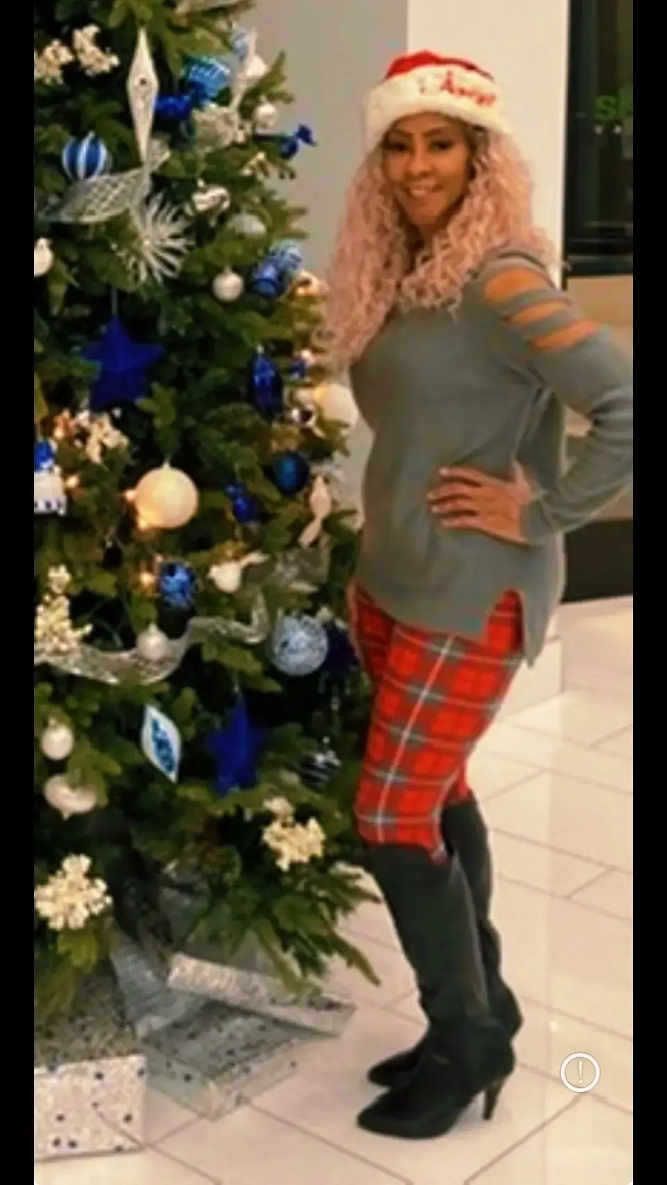 HAPPY HOLIDAYS & SEASON GREETINGS FROM THE MISS HONEY B SHOW! 🎉 “GOD BLESS US ALL” #GODisgood @TheMissHoneyBShowOfficial on YouTube #Jesus #BridgetteClarke #Walkinyourpurpose #Notahobbiedwayne #Liveyourbestlife #vegaslife #live #humble #Love #kcsuperstar #vegas #fyp #spirituality #happy 