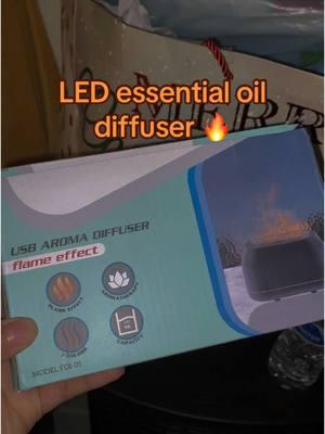 LED essential oil diffuser 🔥 you need this if you love to have your home/room/livingroom/ smelling so good! #diffuser #essentialdiffuser #essentialoil #essentialoildiffuser #Home #homedecor #fyp #foryou #foryoupage 