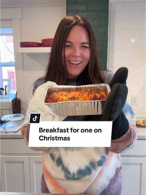 The bacon on my lip is a paid actor #christmas #breakfastcasserole #merrychristmas #aloneonchristmas 