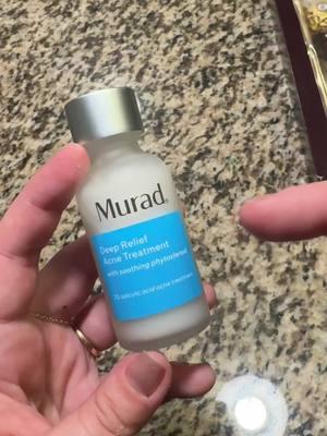 This stuff works so well you have to give it a try! Blessings! #pimple #acne #acnetreatment #spottreatment #murad #muradskincare 