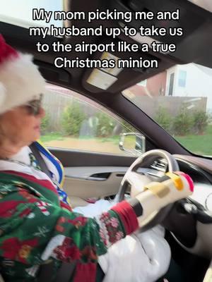 she is nothing less than COMMITTED 🤪🎄🤶 #christmas #christmasuber #holiday #uber #uberdriver #lol #makeitoutalive #folk 