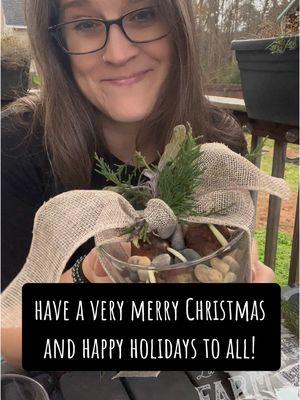 I wanted to wish you all a very Merry Christmas and happy holiday to all! #garden #gardening #christmas #merrychristmas #happyholiday #urbanfarm #urbanfarming