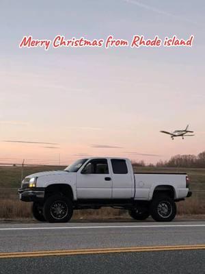 #merrychristmas #aroundtheworld #wayne_401 #lifeinthe401 #thenofiltersfam🖤 #roadto50k #WayneG #liftedsilverado #merryxmas 