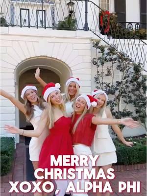 Behind the scenes of our Christmas photoshoot 🎄❣️ #BAMAALPHAPHI #THISISALPHAPHI #alabama #alphaphi #christmasphotoshoot #photoshootbts 