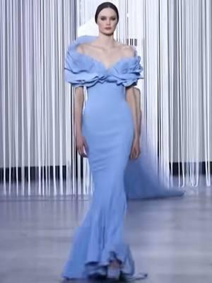 #onthisday TONY WARD #tonyward #hautecouture #couturedress #altacostura #fashion #fashiontiktok #dresses #beauty #couture #style #model #Runway 