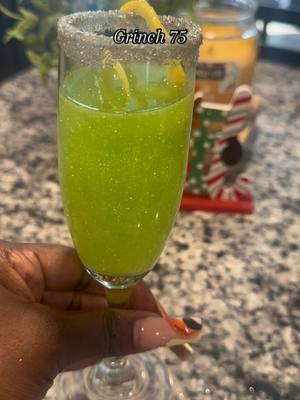 Yall like what I did there. Replaced French with Grinch😂😂#holidaydrinks #christmascocktail #christmasdrinks #fyp #grinchmas #grinchtiktok #greendrink #gin 