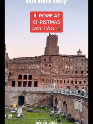 #onthisday Memories from Christmas in Rome. #rome #xmas #christmas #christmasinitaly #🇮🇹 , . #romanforum #chiesa #colloseum #hadrianswall #trevifountain #italy #visititaly #italianvacation #italia #mynextadventure #girlswhotravel 