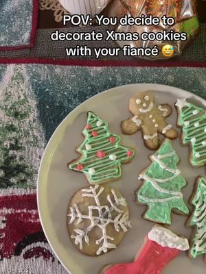 He said its a candy cane for anyone wondering 😅🙈 #silly #dancemoms #abby #cookies #cookiedecorating #sugarcookies #christmas #xmas #xmasactivities #fiance #holidays 