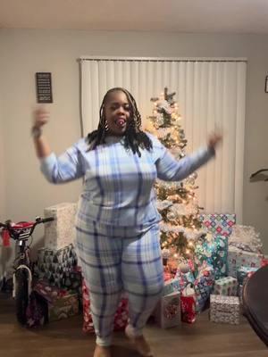 Made it happen‼️‼️‼️ Merry Christmas 🎄 . #bigmomma #jamiej504 #christmas #fyp 