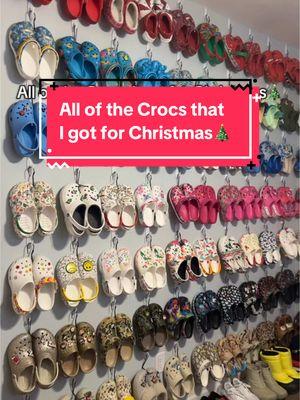 Merry Christmas🎄 @Crocs #crocs #christmas #gifts #haul #christmashaul #christmasgifts #christmascrocs #crocqueen #shoes #crocwall #trend #trending 