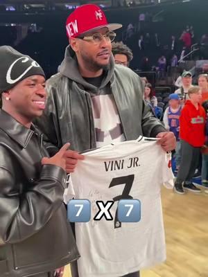 Vini Jr. and Melo linked up the Knicks game on Christmas 🔥 #NBA #carmeloanthony #vinicius #newyorkknicks #madrid