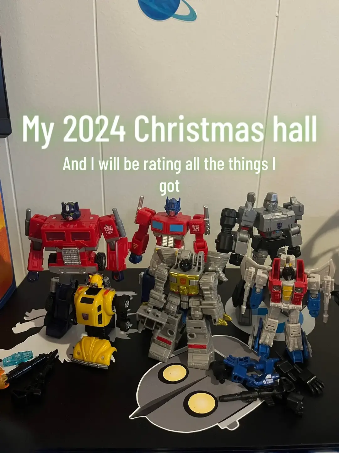 #Transformers #autobots #deceptacons #deceptacons #g1transformers #Optimusprime #MegaTron #Godzilla #legendary #KingKong #GodzillaVsKong #yolopark #hiyatoys I also forgot that I got wolverine claws and some clothes :/