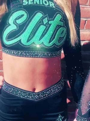 SENIOR ELITE IS BACK IN BLACK!!👑🖤 #cheertok #cheerleading #allstarcheer #seniorelite #christmashaul #christmaspresent #christmas2024 #cheerextremeseniorelite #cheeruniform 