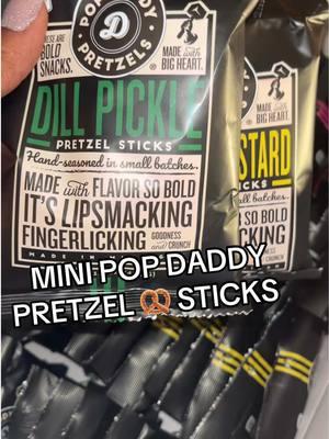 SHAKE THE BAG JACK 🫡 @Popdaddysnacks  #pretzels #pretzelsnacks #snacks #popdaddypretzels #popdaddysnacks #popdaddy #pretzelsticks #dillpicklepretzels #cinnamonsugarpretzels #yellowmustardpretzels #garlicparmesanpretzels 