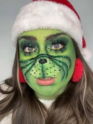 I’m booked 💚 #fypシ #christmas #christmasmakeup #thegrinch #thegrinchmakeup #grinchmas 