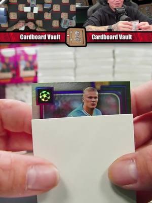 ERLING HAALAND Card PULL! Man City's Goal-Scoring Machine! #ErlingHaaland #ManCity #SoccerCards #CardPulls #FootballCollecting #GoalKing