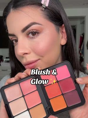 Me encantan estas paletas de Makeup Forever por qué te dan una variedad de todos que puedes mezclar para conseguir el look adecuado ✨ #makeupforever #blushandglow #maquillaje #rubor #paratii 