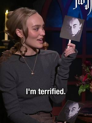 Playing TENGO MIEDO o NO PASA NADA with Lily-Rose Depp and Nicholas Hoult 🤭 In honor of horror film #Nosferatu!🩸 Click the link in bio for the full video 🔗 #nosferatumovie #lilyrosedepp #nicholashoult #nopasanada #tengomiedo #mitudaily #mitutv #linkinbio