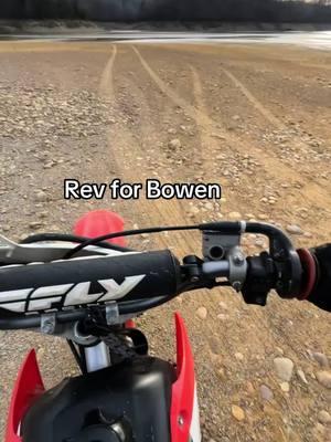 Couldn’t imagine what it feels like to lose him @Madison and colby #foryoupage #dirtbikes #bowen #revforbowen #fyp #revlimiter 