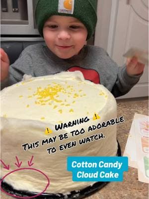 You can’t look away! This moment is too cute! 😍 #cake #cutest #moments #cottoncandy #holidayhaul #viralmoment 