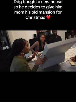 W ddg man🥳❤️#ddg #pontiacmadeddg #christmas #babyhalo #hallebailey #mother #fyp #foryoupage #viral #trending #funny #youtube 