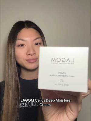 my skin is glowing with @LAGOM USA moisturizer ✨ 🫶 @BAZZAAL #lagom #moisturizer #rebarriercream #dpanthenol #skinbarrier #skincare #koreanskincare #koreanskincareproducts #kbeauty #kbeautyskincare #glowyskin #glassskin 