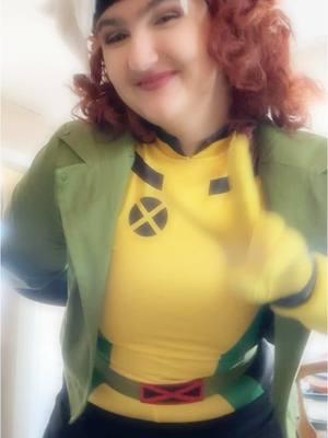 HE/HIM!!! //MERRY CHRISTMAS TO ALL THAT CELEBRATE!! // #ROGUE #ROMY #xmen #xmen97 #xmencomics #xmencosplay #xmenrogue #xmen97cosplay #roguexmen #roguexgambit #gambit #gambitxrogue 